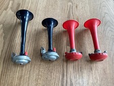 Air Horn trumpets x 4