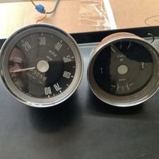 FORD ANGLIA 100E DASHBOARD