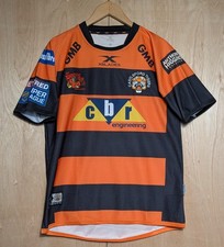 Castleford Tigers 2020 Home Shirt- Club Castleford- Size M- Pit To Pit 20inch