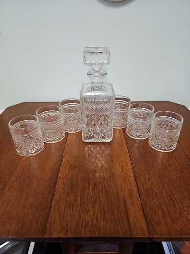 Piece whiskey decanter and - whiskey,