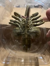 Facehugger From AVP