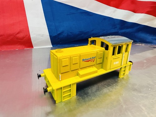 Hornby class 0 network - class 0-4-0,