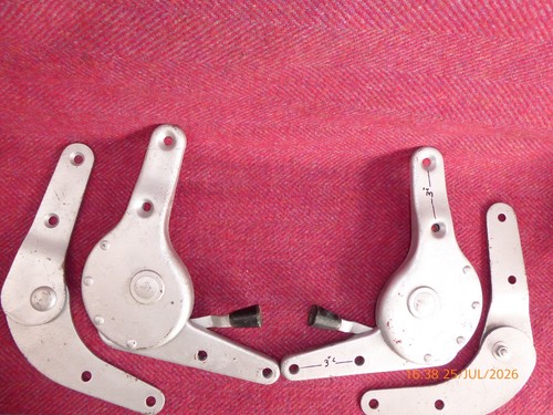 Pair classic car - car, seat
