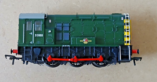 Bachmann 116a class 08 - 32-116a,
