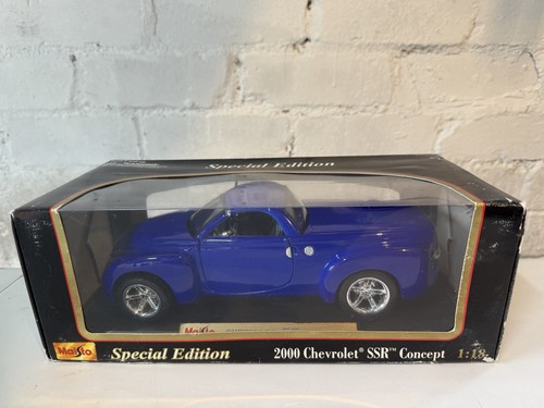 Maisto chevrolet ssr - 1:18,
