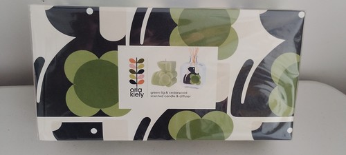 Orla kiely dog - dog, moulded