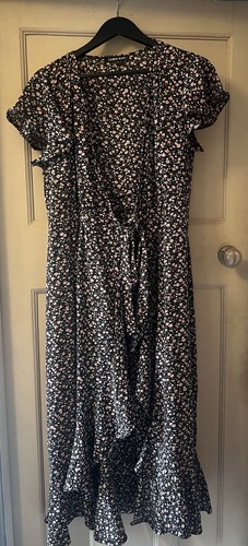 Wrap around flowery dress - wrap,