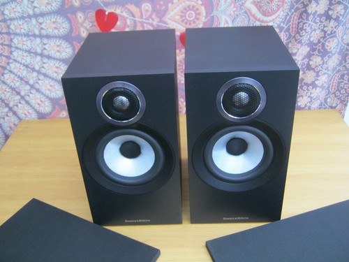 Bowers wilkins w - b&w, 607