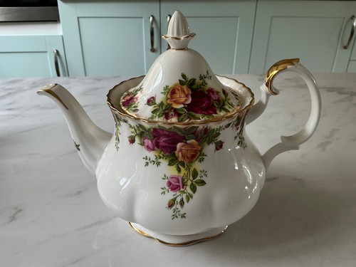 Royal albert old country roses - old,