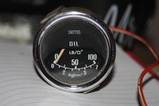 Smiths Oil Pressure Gauge 0-100 Fits many models