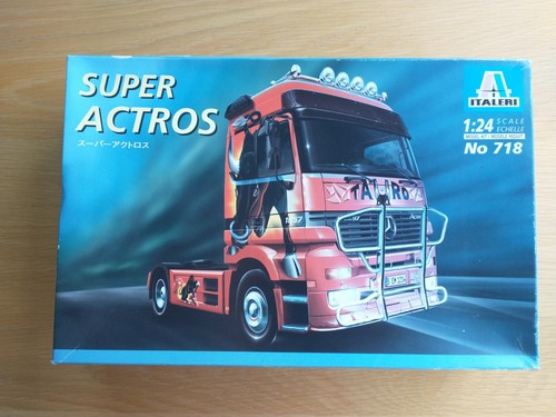 1999 italeri scale truck - 1999,