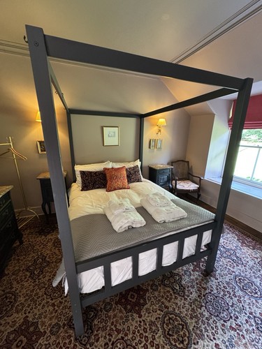 Four poster double - four,
