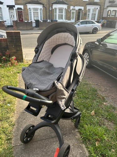 Stoke pushchair 1 very - 1,