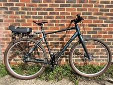 Perfect Commuter City Bike Hybrid - Cube Hyde pro - Frame L/58. RRP £899!