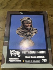 Verlinden Productions  Bust