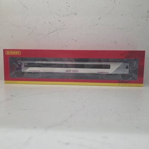 Hornby model train - train, east