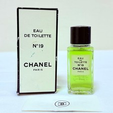 Chanel No.19 EDT 19ml New Unused Vintage Mini Bottle Rare Eau de Toilette