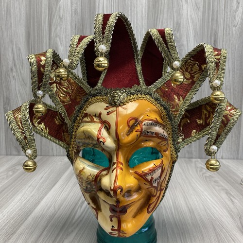 Red grimace full face venetian - red,