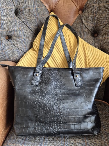 Marks and spencer shoulder - and,