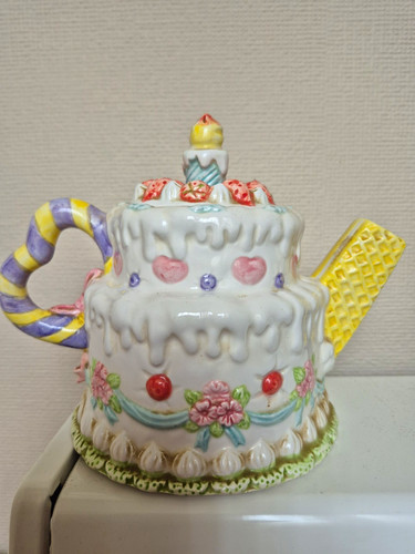 Novelty birthday cake - novelty, teapot