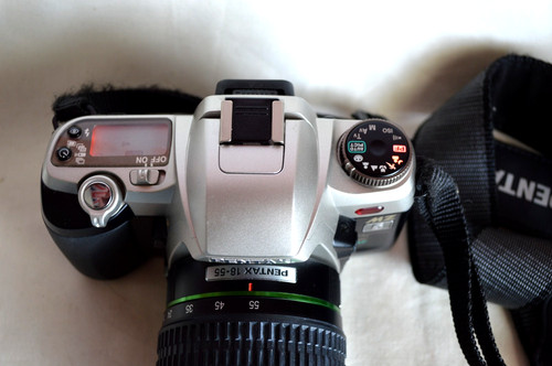 Pentax slr 35mm camera - mz-6,