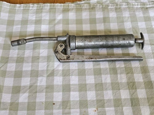 Vintage silver gun - vintage, is-100