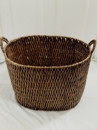 Large woven rattan - large, log