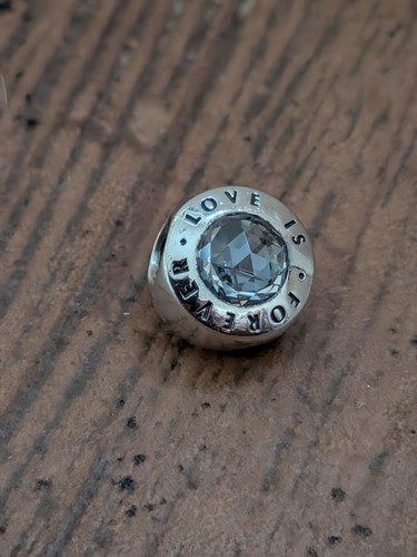 Pandora love forever - is, charm