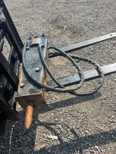 Hydraulic Hammer Breakers Pecker For Diggers 2.5 To 5 Ton 25 -30 Mm Pins Choice