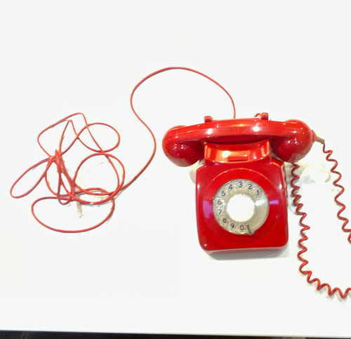British telecom 746f - british, red