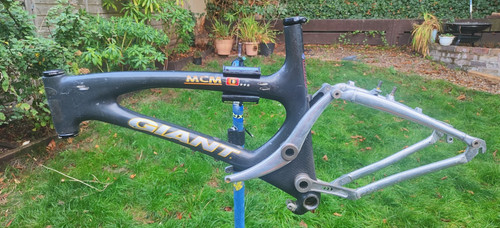 Giant mcm 990 carbon - carbon, and