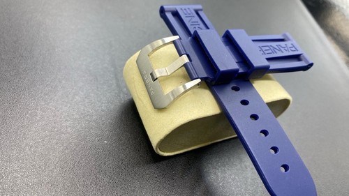 Panerai officine blue rubber