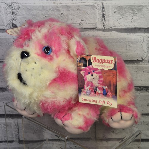Bagpuss yawning soft toy - yawning,