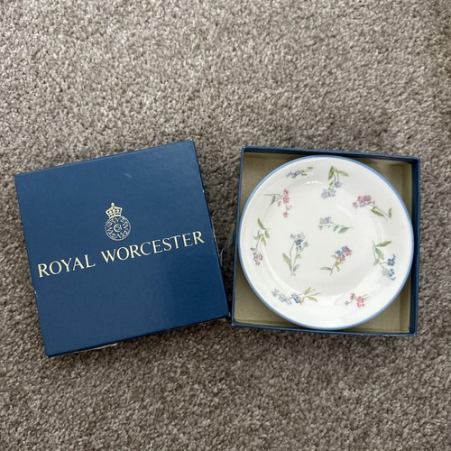 Royal worcester fine - worcester,