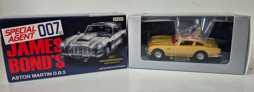 Corgo 007 james bond aston - 007,