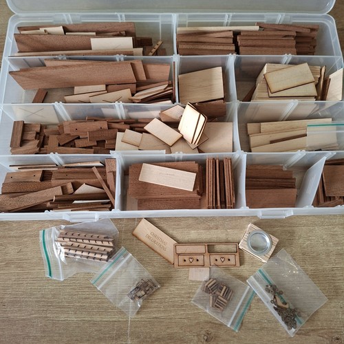 Dolls house building - , materials