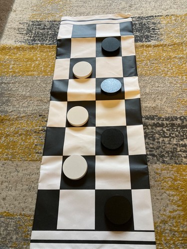 Giant draughts professor - giant, by