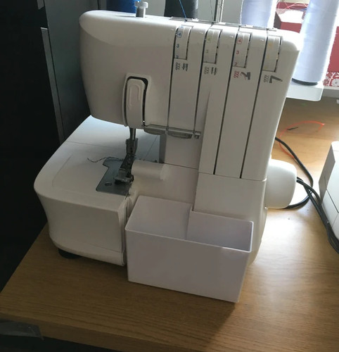 Singer s14 overlocker - s14-78, waste