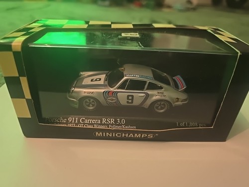 Out print porsche custom - out,