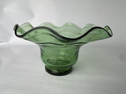 Vintage green glass - fruit, bowl