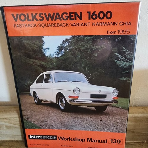 Flaw volkswagen 1600 fastback - flaw,