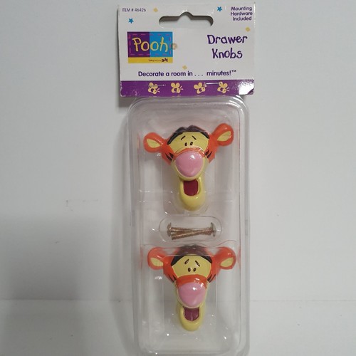 Pooh disney welcomes 2000 - pooh,