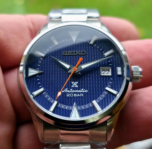 New seiko alpinist deep blue - new,