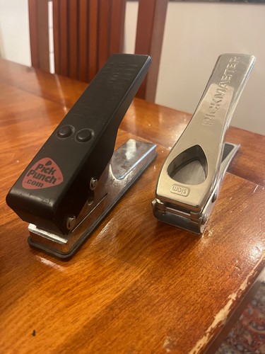 Guitar pick punch set - pick,