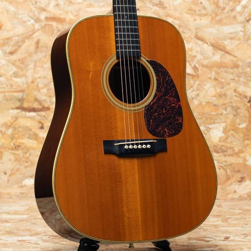 Martin 28v 2001 - martin, used