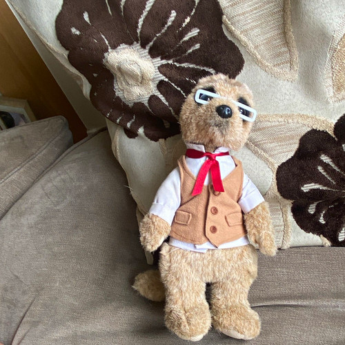 Compare the meerkat oleg plush - oleg,