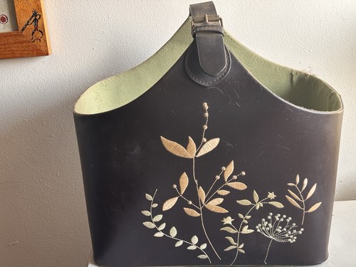 Magazine holder - magazine,