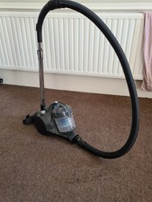 Amazon Basic Portable Hoover