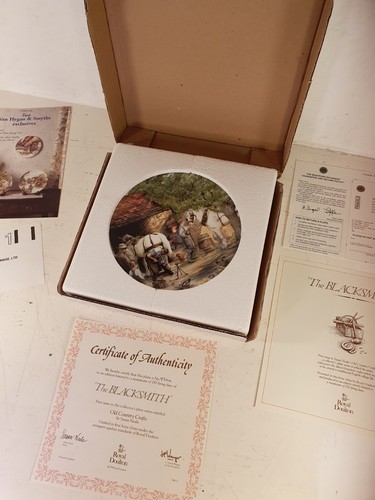 Royal doulton display - doulton, plates
