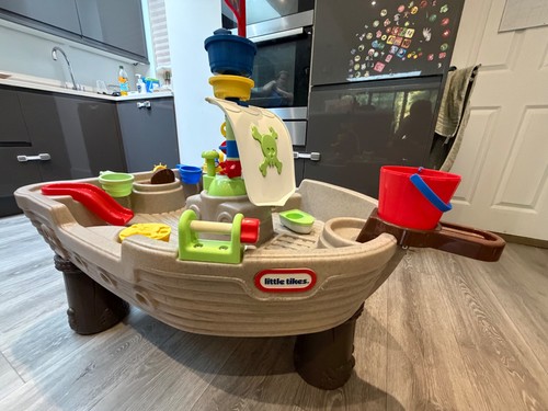 Little tikes anchors - anchors, away
